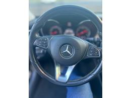 MERCEDES-BENZ - C 180 - 2016/2016 - Preta - R$ 110.000,00