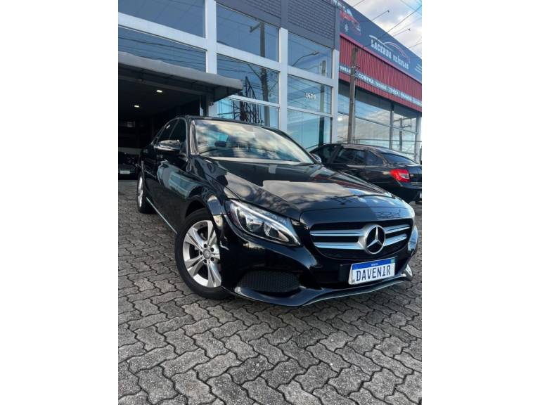 MERCEDES-BENZ - C 180 - 2016/2016 - Preta - R$ 110.000,00