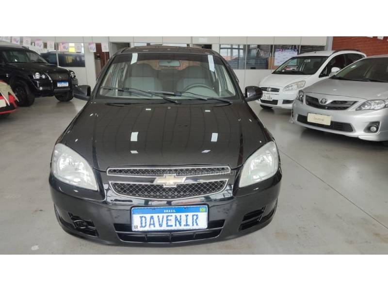 CHEVROLET - PRISMA - 2011/2012 - Preta - R$ 30.900,00