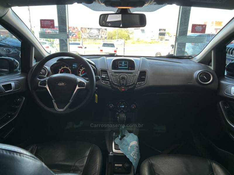 FORD - FIESTA - 2014/2014 - Preta - R$ 47.900,00