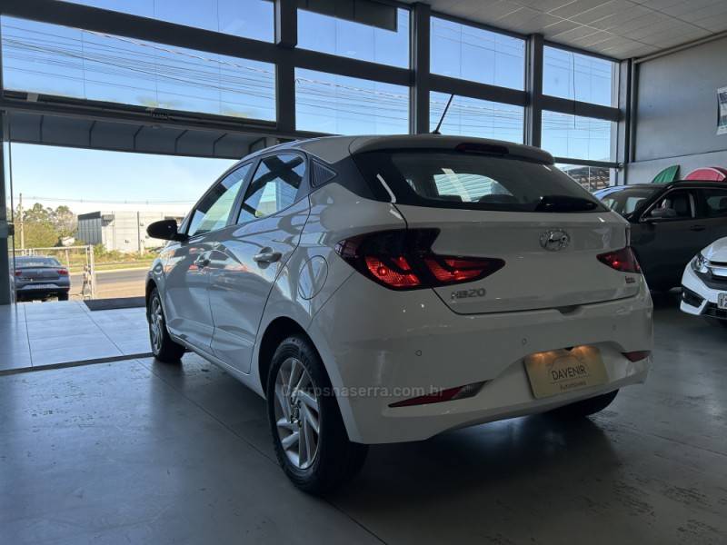 HYUNDAI - HB20 - 2021/2022 - Branca - R$ 70.900,00