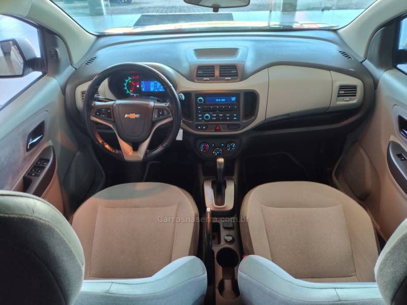 CHEVROLET - SPIN - 2012/2013 - Prata - R$ 57.900,00