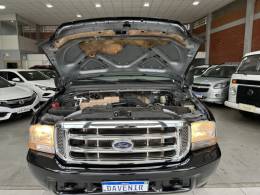 FORD - F-250 - 2000/2000 - Preta - R$ 119.900,00