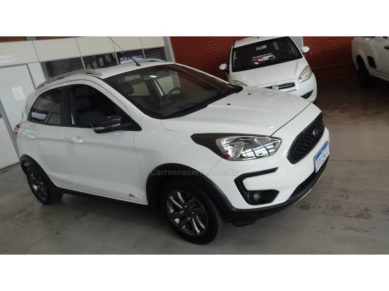 FORD - KA - 2019/2020 - Branca - R$ 51.900,00