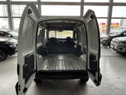 RENAULT - KANGOO - 2016/2017 - Branca - R$ 54.900,00