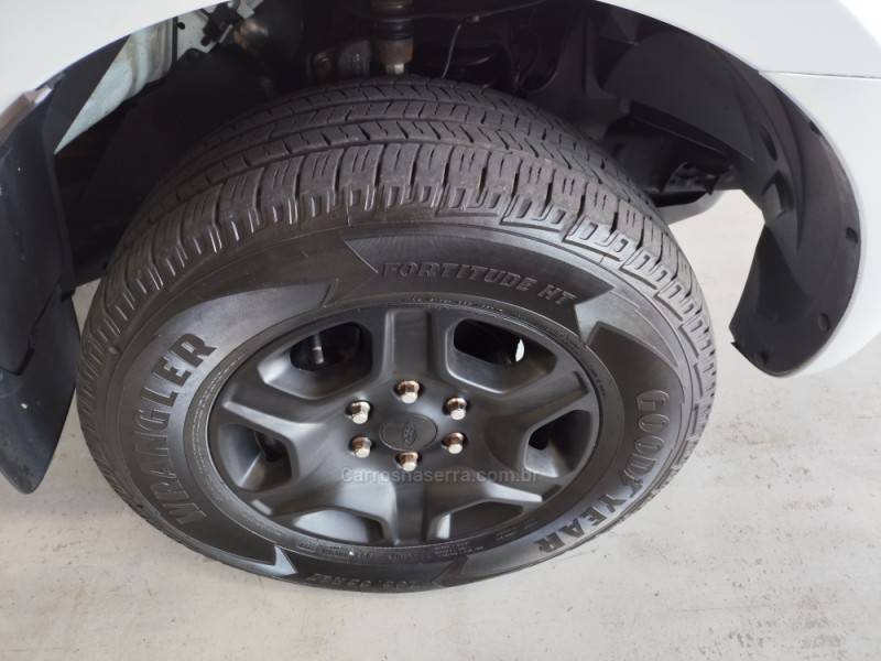 FORD - RANGER - 2016/2017 - Branca - R$ 141.900,00