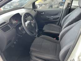 VOLKSWAGEN - CROSSFOX - 2011/2012 - Branca - R$ 43.900,00