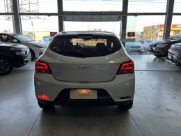 CHEVROLET - ONIX - 2019/2019 - Prata - R$ 68.900,00