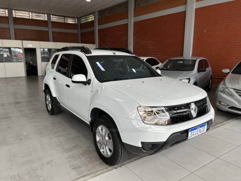 RENAULT - DUSTER - 2019/2020 - Branca - R$ 77.900,00