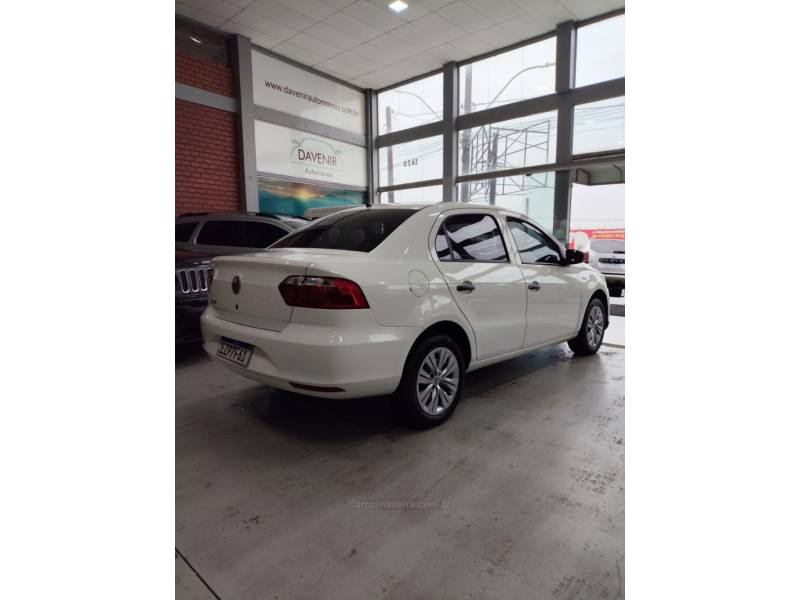 VOLKSWAGEN - VOYAGE - 2023/2023 - Branca - R$ 63.900,00