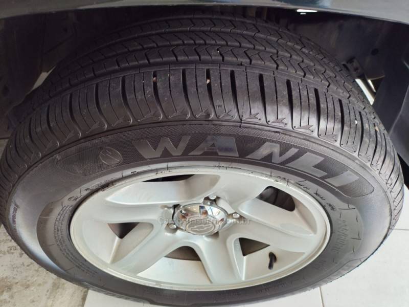 CHEVROLET - TRACKER - 2008/2008 - Preta - R$ 46.900,00