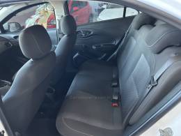 CHEVROLET - PRISMA - 2017/2017 - Branca - R$ 61.900,00