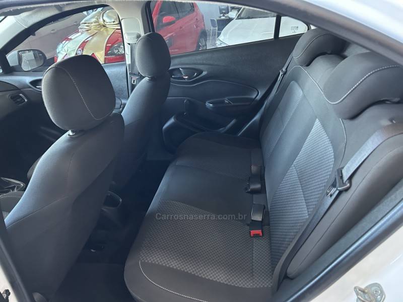CHEVROLET - PRISMA - 2017/2017 - Branca - R$ 61.900,00