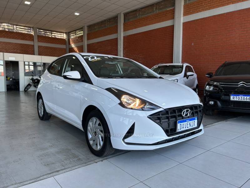 HYUNDAI - HB20 - 2021/2022 - Branca - R$ 70.900,00