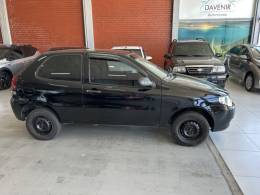 FIAT - PALIO - 2014/2014 - Preta - R$ 30.900,00