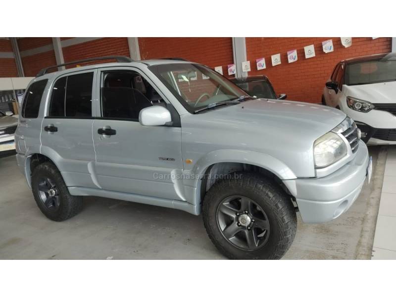 CHEVROLET - TRACKER - 2008/2008 - Prata - R$ 50.900,00