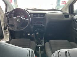 VOLKSWAGEN - CROSSFOX - 2011/2012 - Branca - R$ 43.900,00