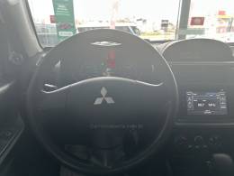 MITSUBISHI - PAJERO TR4 - 2014/2014 - Prata - R$ 68.900,00