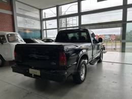 FORD - F-250 - 2000/2000 - Preta - R$ 119.900,00