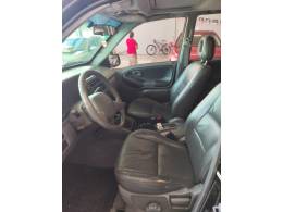 CHEVROLET - TRACKER - 2008/2008 - Preta - R$ 46.900,00