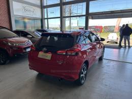 TOYOTA - YARIS - 2019/2020 - Vermelha - R$ 86.900,00