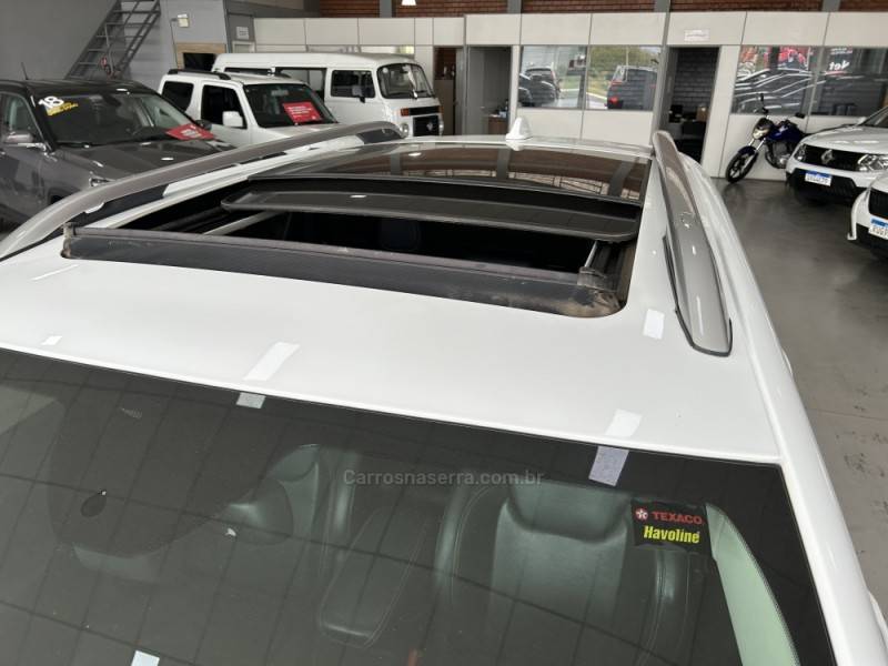 JEEP - CHEROKEE - 2015/2015 - Branca - R$ 99.900,00