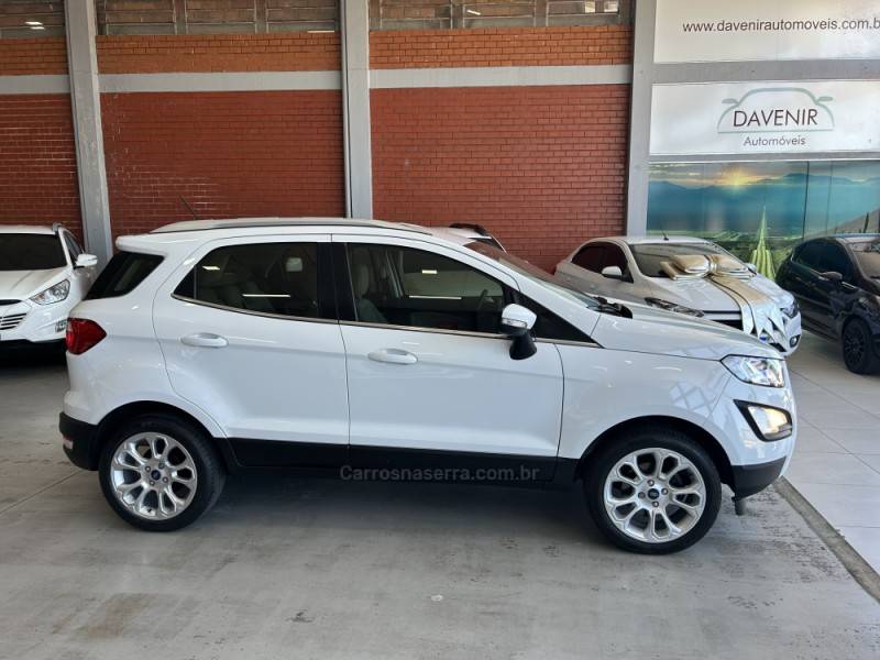 FORD - ECOSPORT - 2019/2020 - Branca - R$ 87.900,00