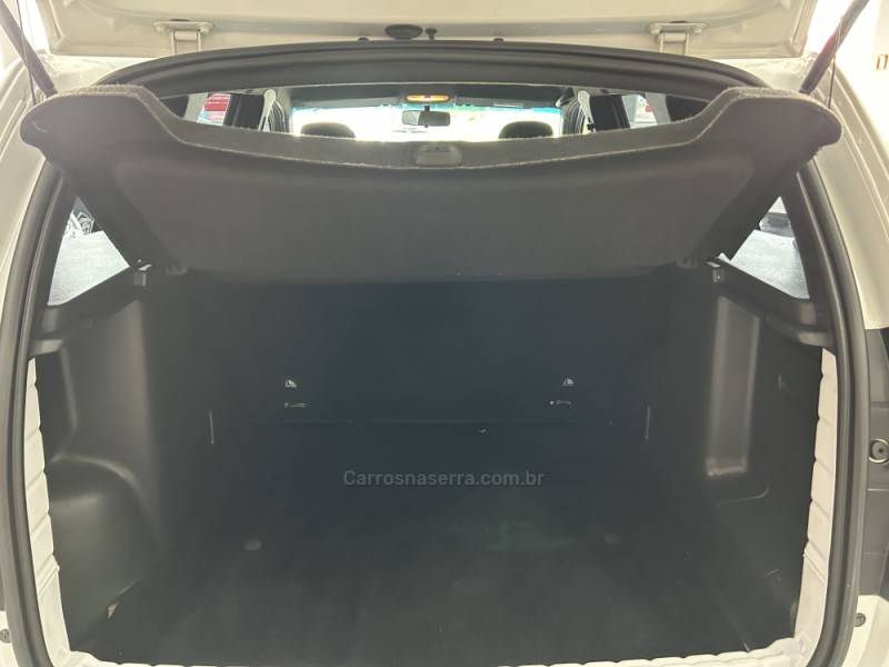 RENAULT - DUSTER - 2019/2020 - Branca - R$ 77.900,00