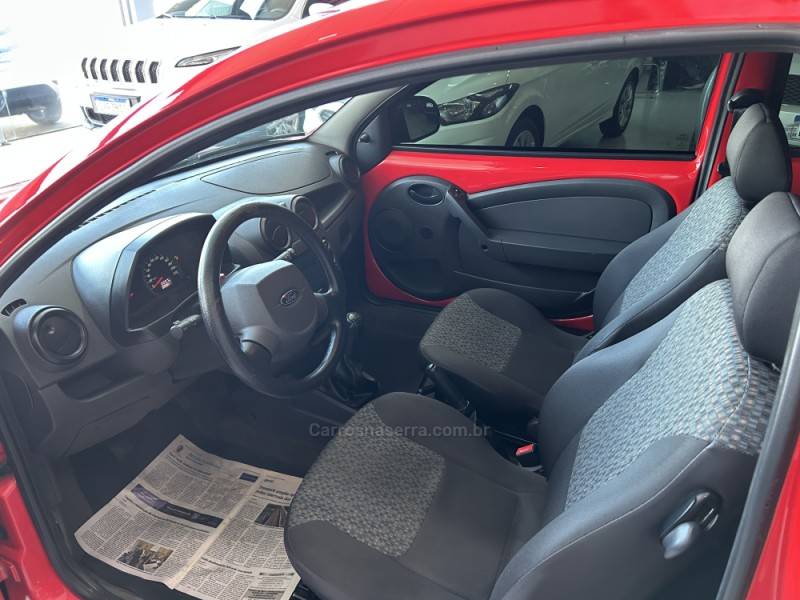 FORD - KA - 2013/2013 - Vermelha - R$ 27.900,00