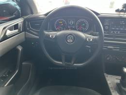VOLKSWAGEN - POLO - 2018/2018 - Vermelha - R$ 74.900,00