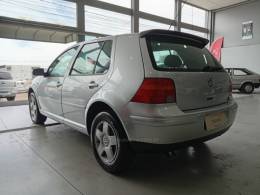 VOLKSWAGEN - GOLF - 2002/2002 - Prata - R$ 31.900,00