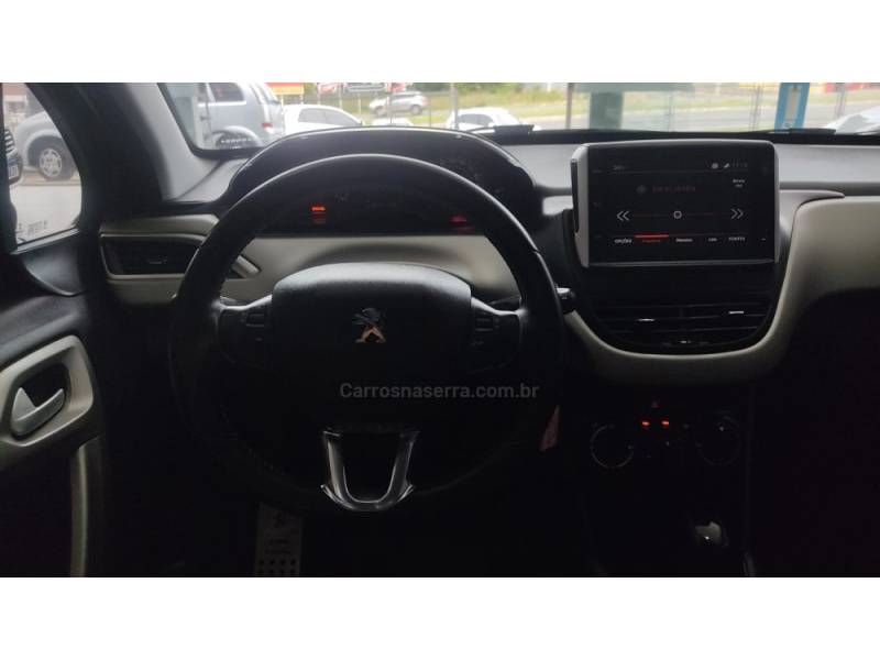 PEUGEOT - 2008 - 2019/2020 - Marrom - R$ 68.900,00