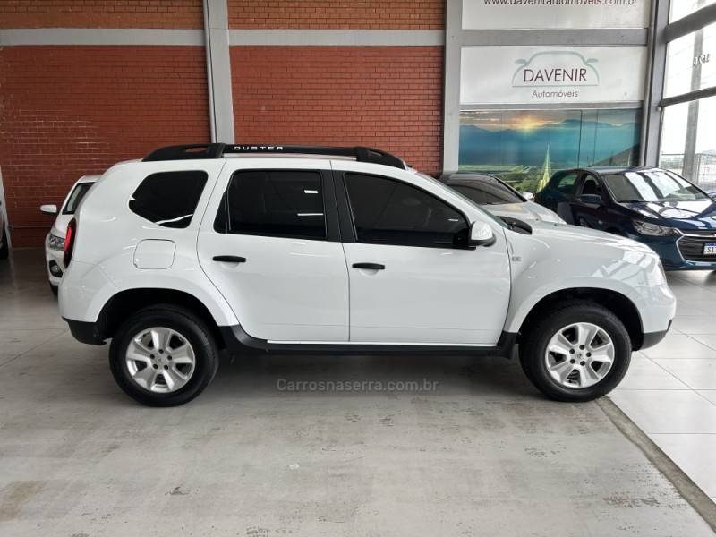 RENAULT - DUSTER - 2019/2020 - Branca - R$ 77.900,00