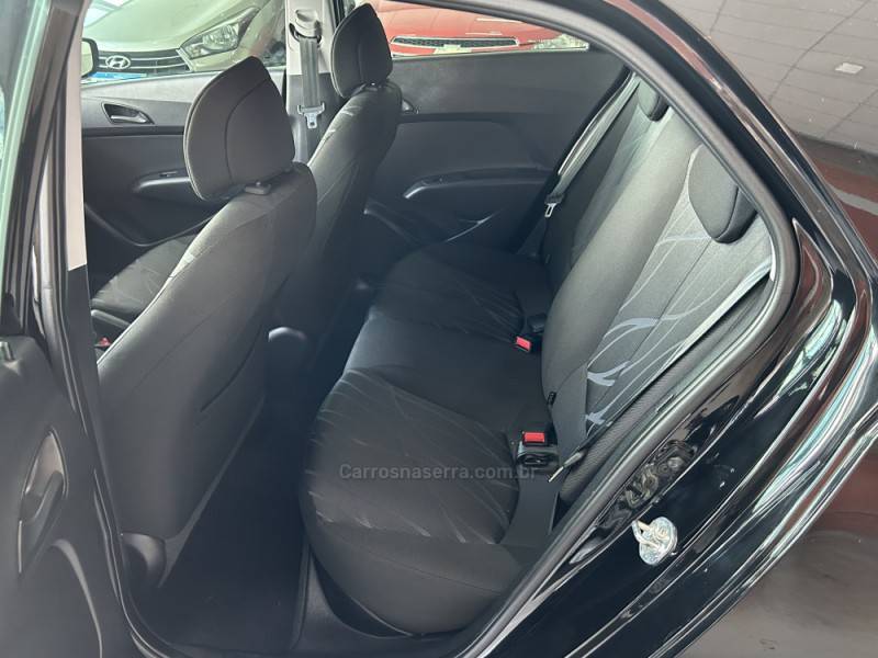 HYUNDAI - HB20 - 2015/2015 - Preta - R$ 47.900,00