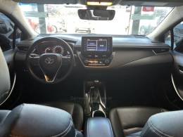 TOYOTA - COROLLA - 2022/2023 - Preta - R$ 134.900,00