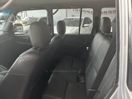 MITSUBISHI - PAJERO TR4 - 2014/2014 - Prata - R$ 68.900,00