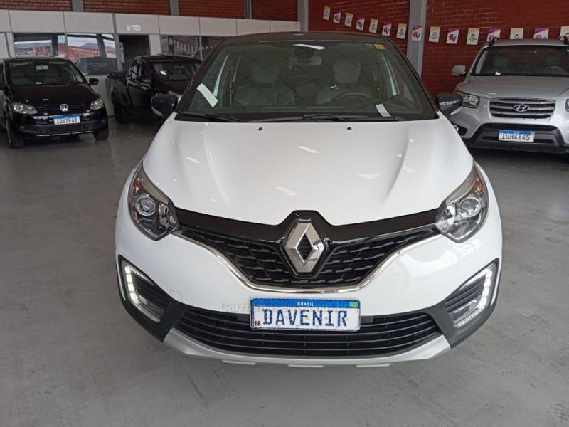 RENAULT - CAPTUR - 2020/2021 - Branca - R$ 90.900,00