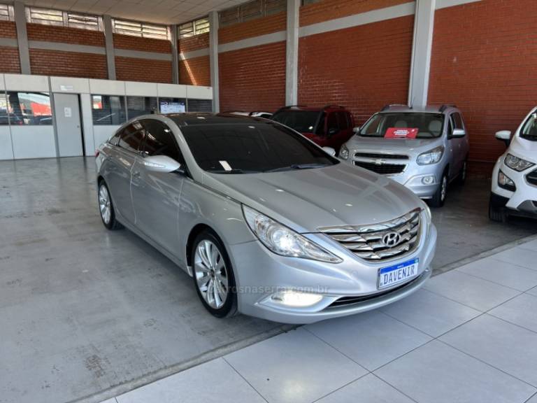 HYUNDAI - SONATA - 2012/2012 - Prata - R$ 72.900,00