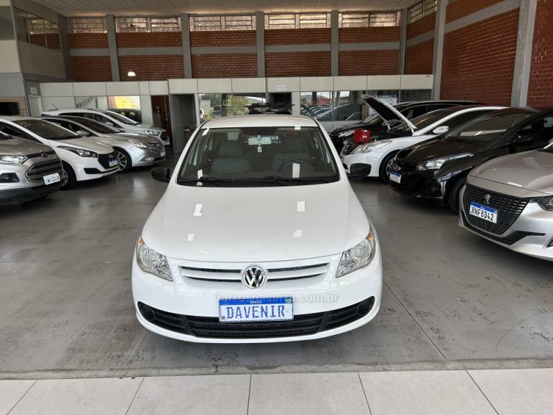 VOLKSWAGEN - GOL - 2009/2010 - Branca - R$ 22.900,00