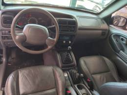 CHEVROLET - TRACKER - 2008/2008 - Preta - R$ 46.900,00