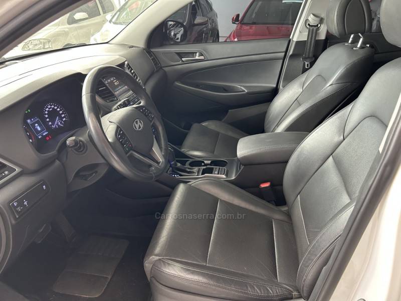 HYUNDAI - TUCSON - 2018/2019 - Branca - R$ 109.900,00