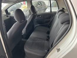 VOLKSWAGEN - CROSSFOX - 2011/2012 - Branca - R$ 43.900,00