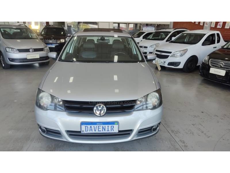 VOLKSWAGEN - GOLF - 2012/2013 - Prata - R$ 64.900,00