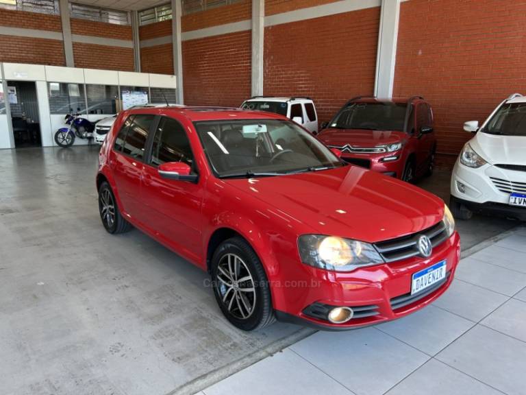 VOLKSWAGEN - GOLF - 2014/2014 - Vermelha - R$ 64.900,00