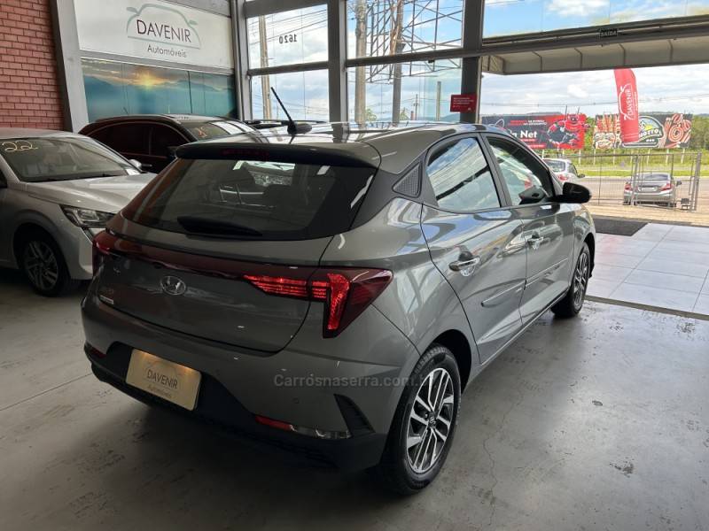 HYUNDAI - HB20 - 2024/2025 - Prata - R$ 84.900,00