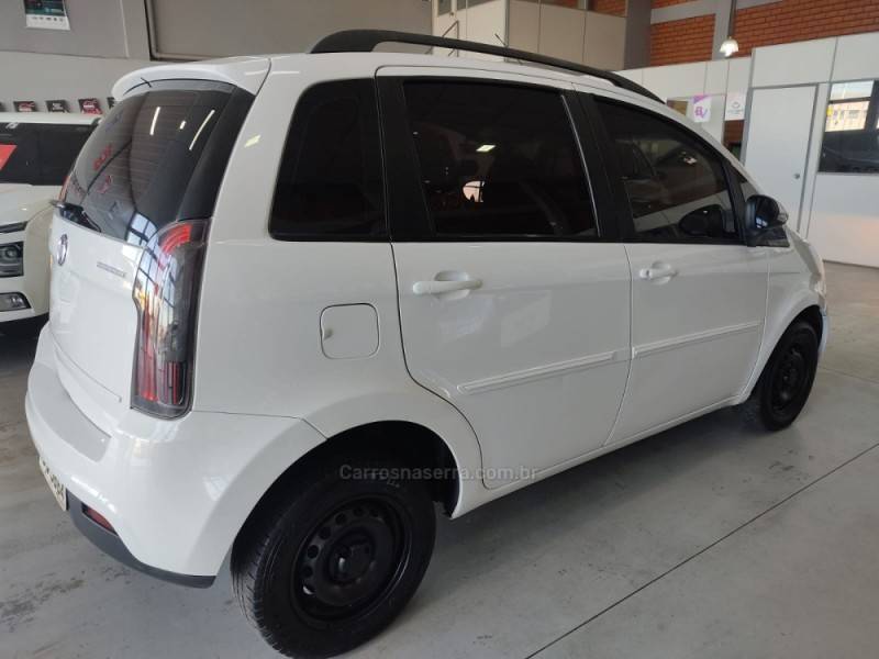 FIAT - IDEA - 2013/2014 - Branca - R$ 39.900,00