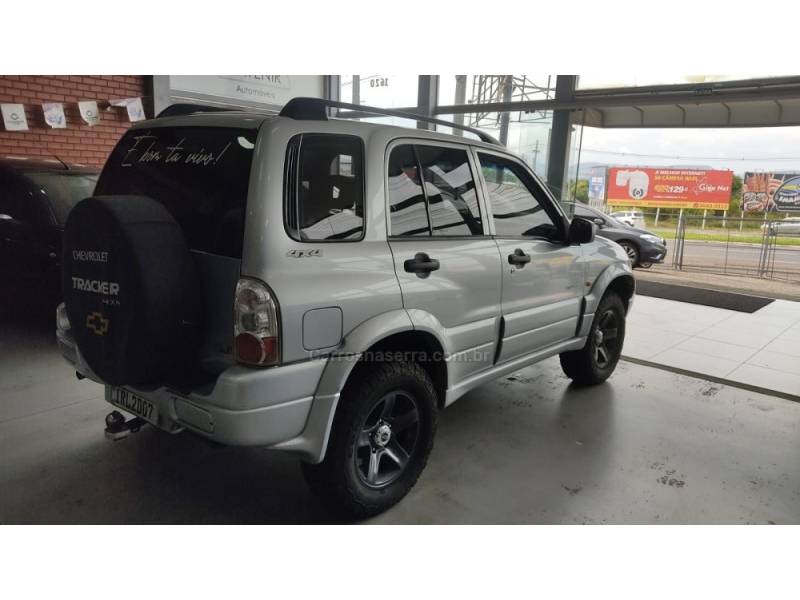 CHEVROLET - TRACKER - 2008/2008 - Prata - R$ 50.900,00