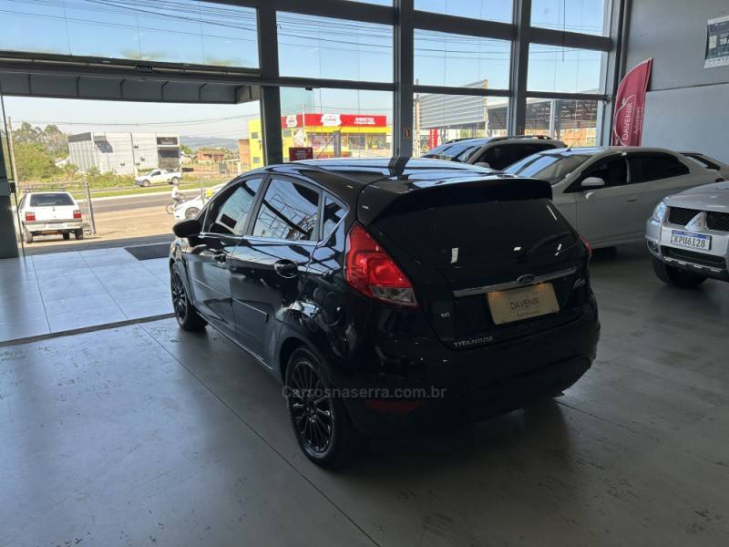 FORD - FIESTA - 2014/2014 - Preta - R$ 47.900,00