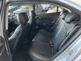 CHEVROLET - ONIX - 2019/2019 - Prata - R$ 68.900,00