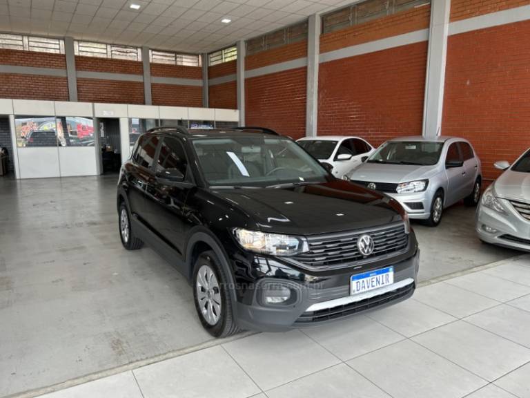 VOLKSWAGEN - T-CROSS - 2023/2023 - Preta - R$ 97.900,00